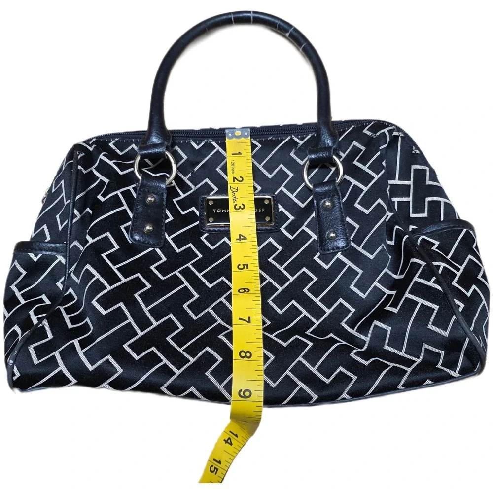 Tommy Hilfiger‎ Satchel Handbag Purse Black White Geometric Print Faux Leather